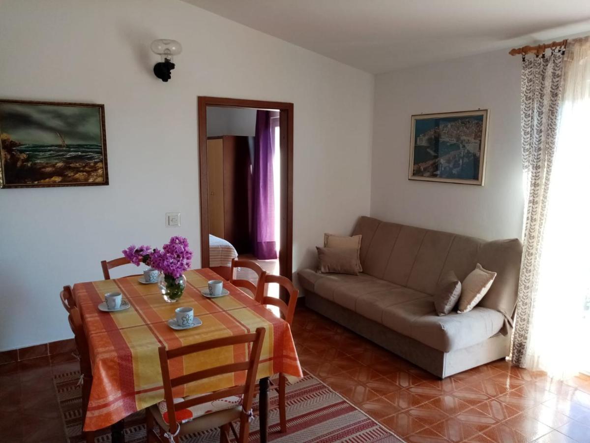 Apartmani Nado Majica Sveti Filip i Jakov Kültér fotó