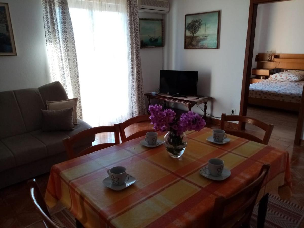 Apartmani Nado Majica Sveti Filip i Jakov Kültér fotó