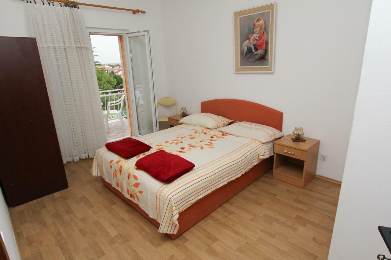 Apartmani Nado Majica Sveti Filip i Jakov Kültér fotó
